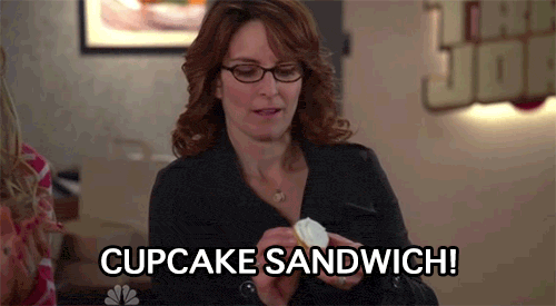 Tina-Fey-eating-cupcake-sandwich-on-30-Rock