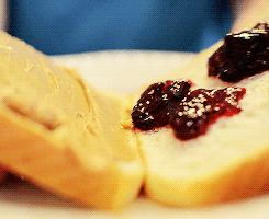 how-to-start-a-blog-challenge-pb-jelly.gif